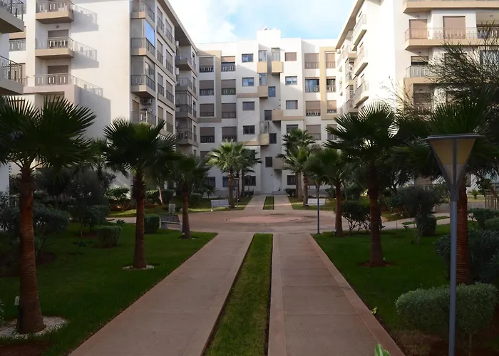 Luxury Apartment Fully Furnished
